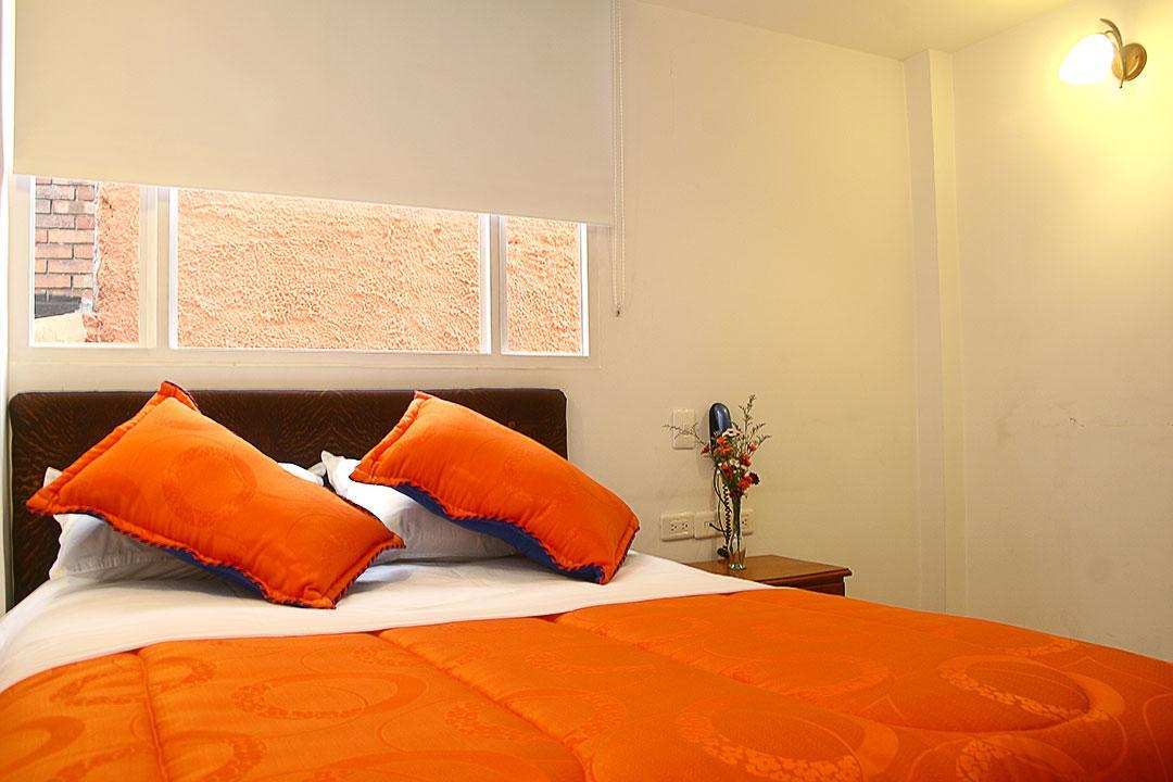 בוגוטה Hotel Villa Karina מראה חיצוני תמונה