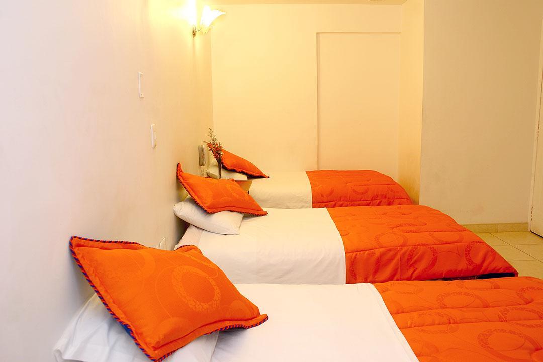 בוגוטה Hotel Villa Karina מראה חיצוני תמונה